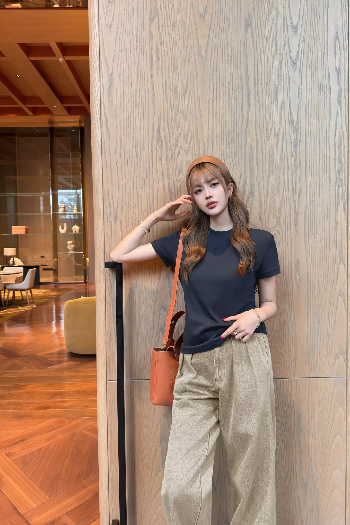 로에베 복고 하이웨이스트 와이드 데님 팬츠 상세 이미지 26