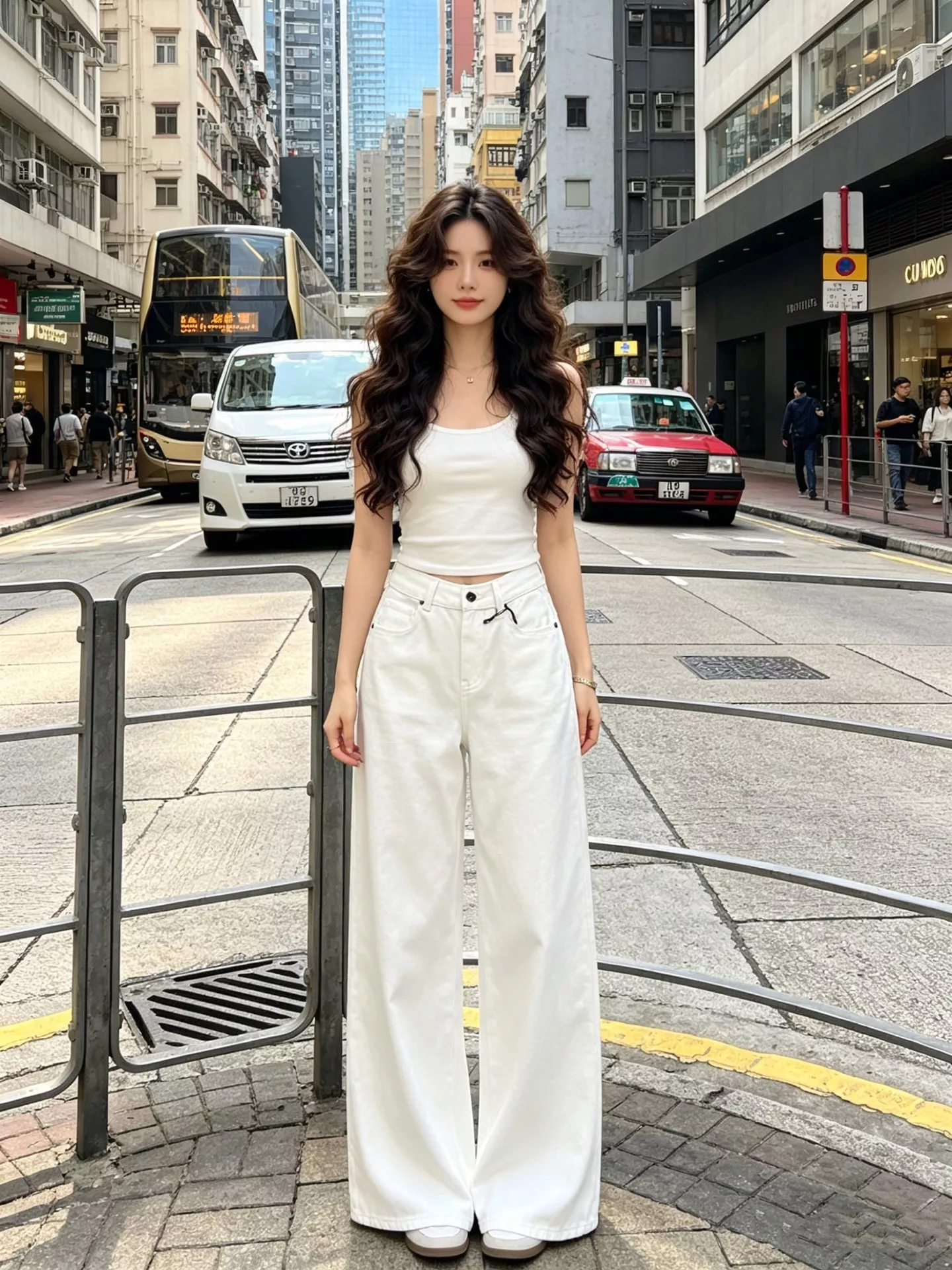 디올 화이트 와이드 데님 팬츠 상세 이미지 11