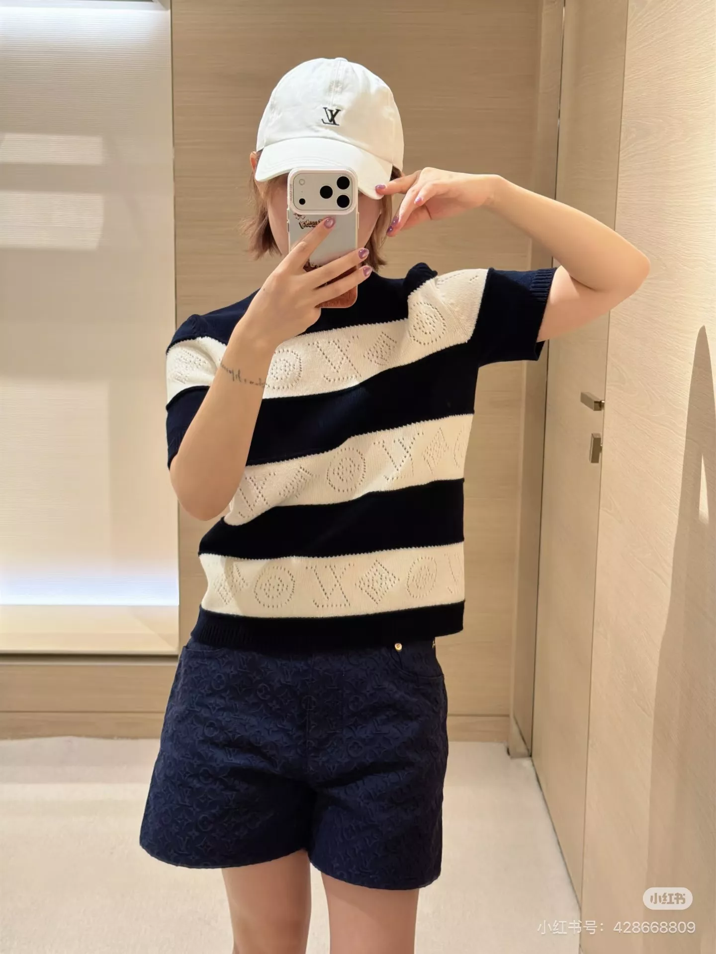 루이비통 자카드 모노그램 데님 쇼츠 상세 이미지 24