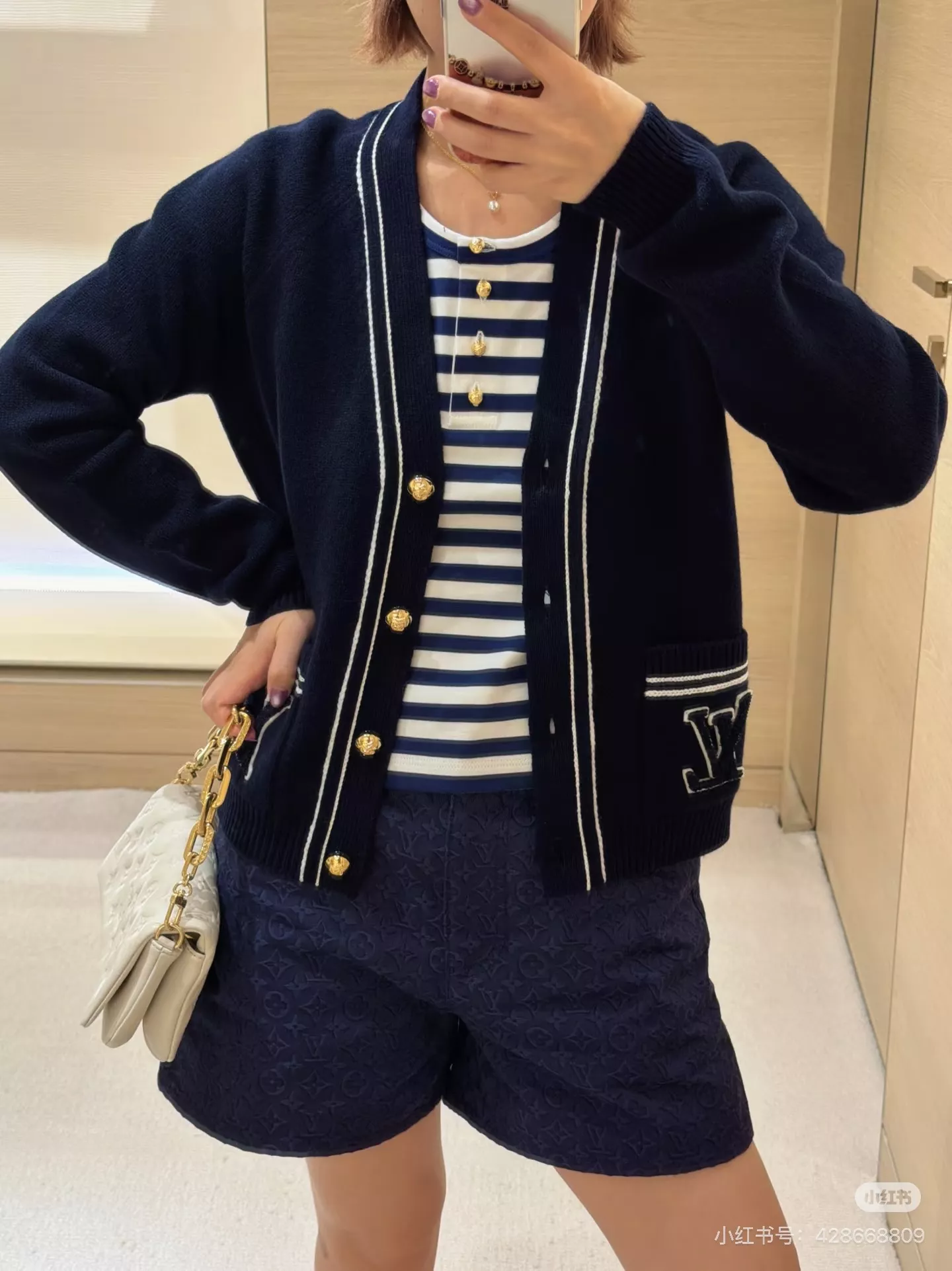 루이비통 자카드 모노그램 데님 쇼츠 상세 이미지 22