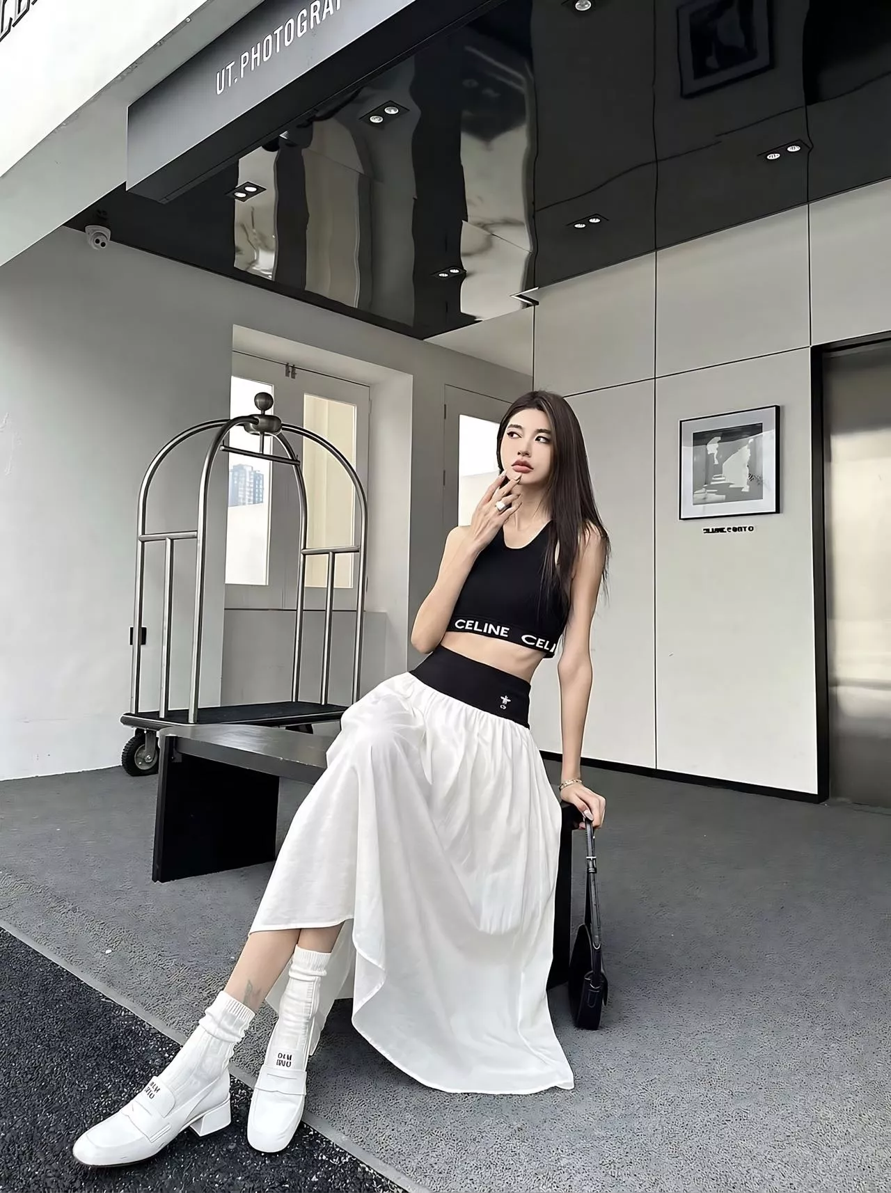 디올 배색 허리선 플레어 스커트 상세 이미지 18