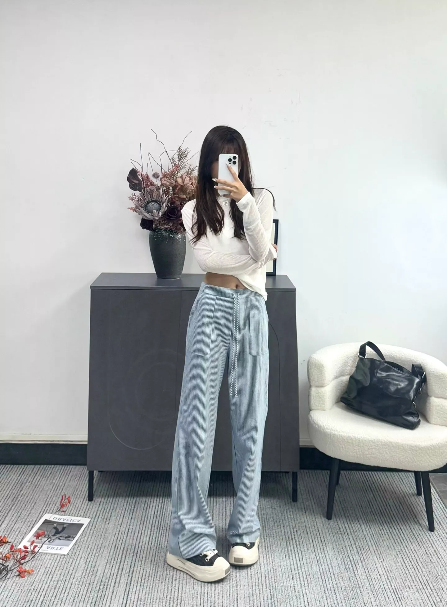 노브랜드 스트라이프 허리밴딩 와이드 팬츠 상세 이미지 12