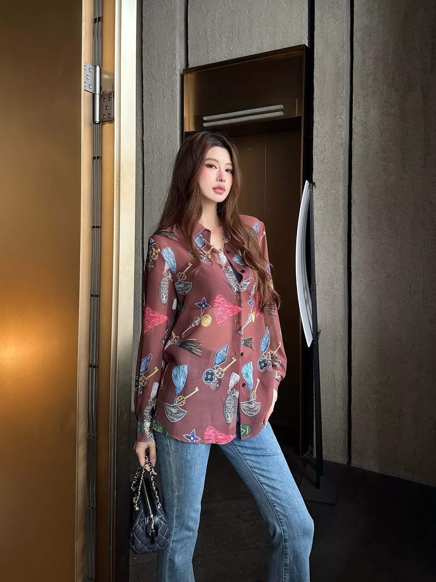 루이비통 멀티 프린트 긴소매 셔츠 상세 이미지 19