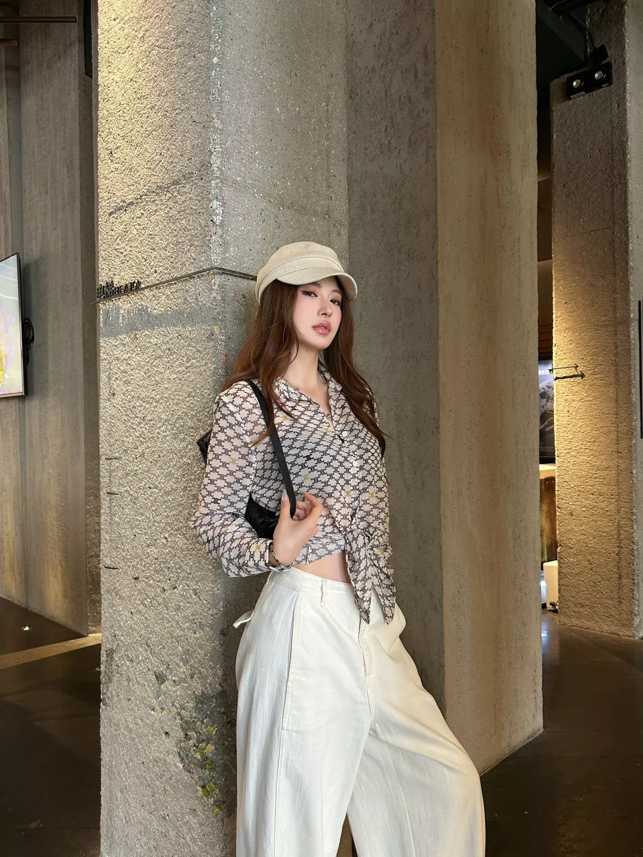 셀린느 로고 패턴 긴소매 셔츠 상세 이미지 16