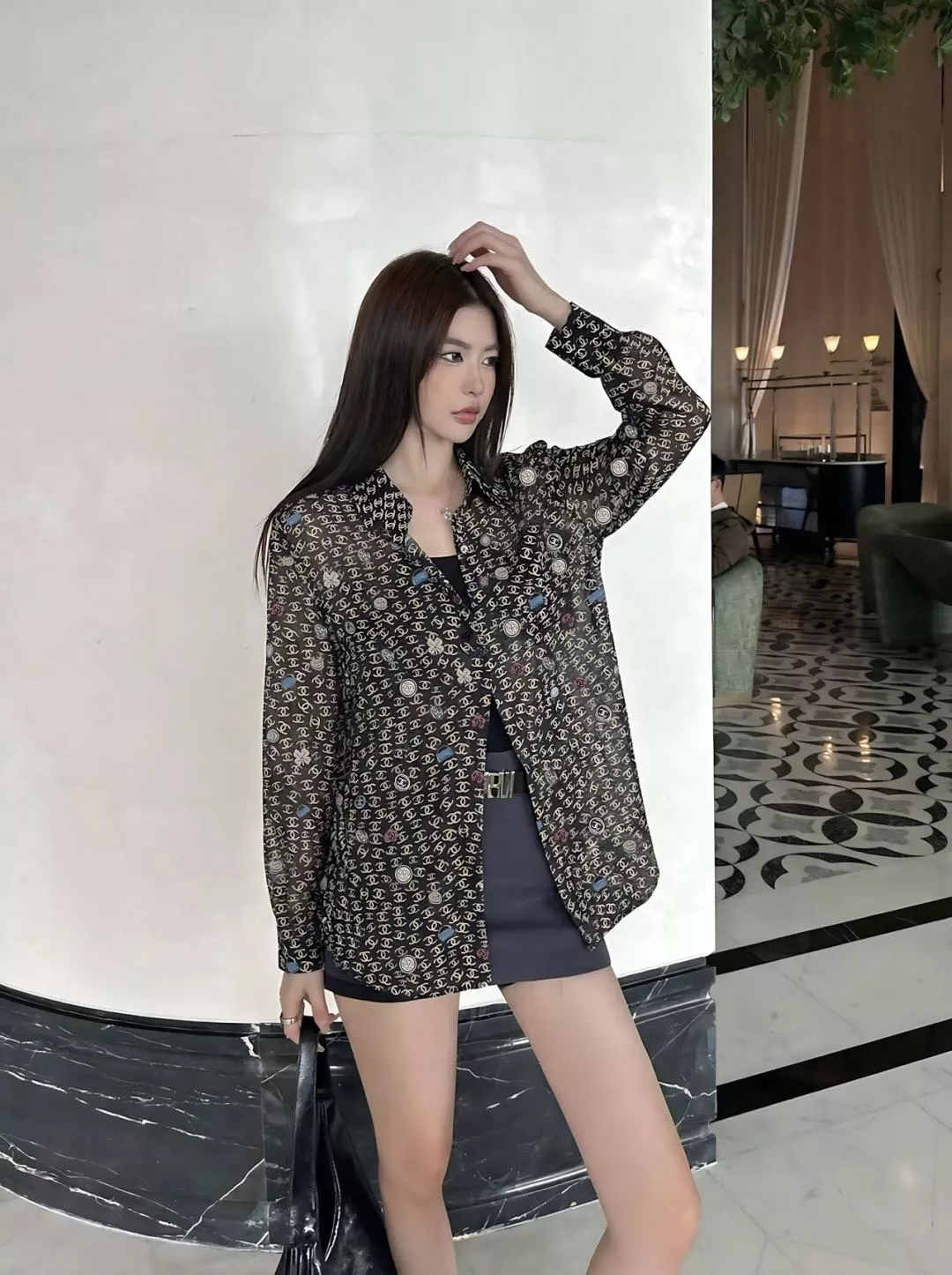 샤넬 잔꽃 프린트 롱슬리브 셔츠 상세 이미지 20