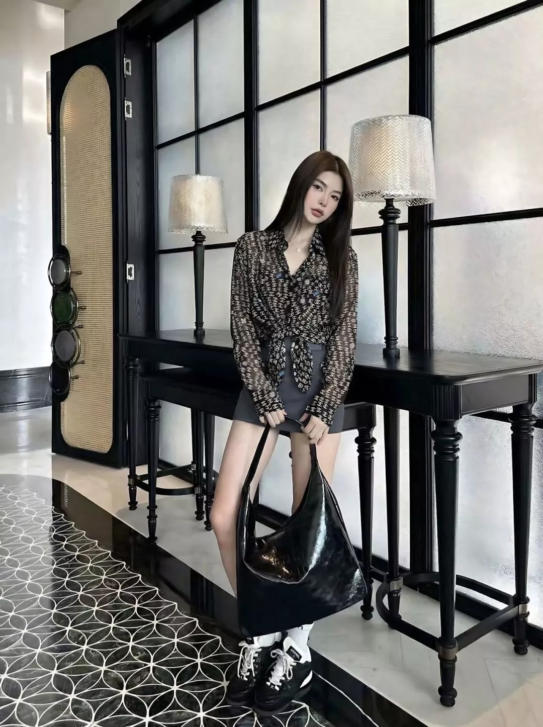 샤넬 잔꽃 프린트 롱슬리브 셔츠 상세 이미지 25