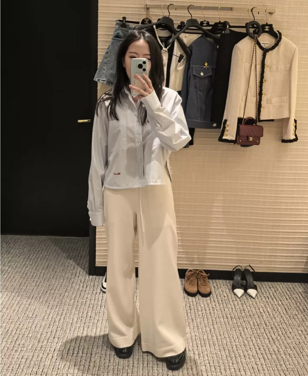 샤넬 스트라이프 크롭 코튼 셔츠 상세 이미지 26