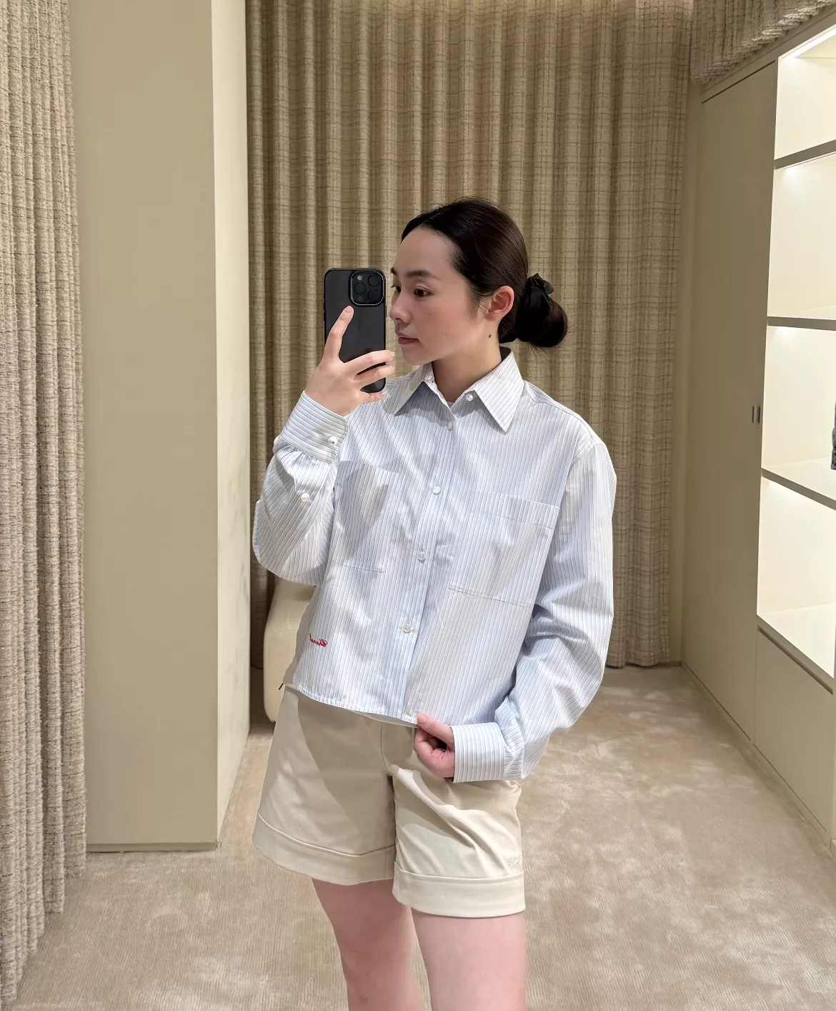 샤넬 스트라이프 크롭 코튼 셔츠 상세 이미지 24
