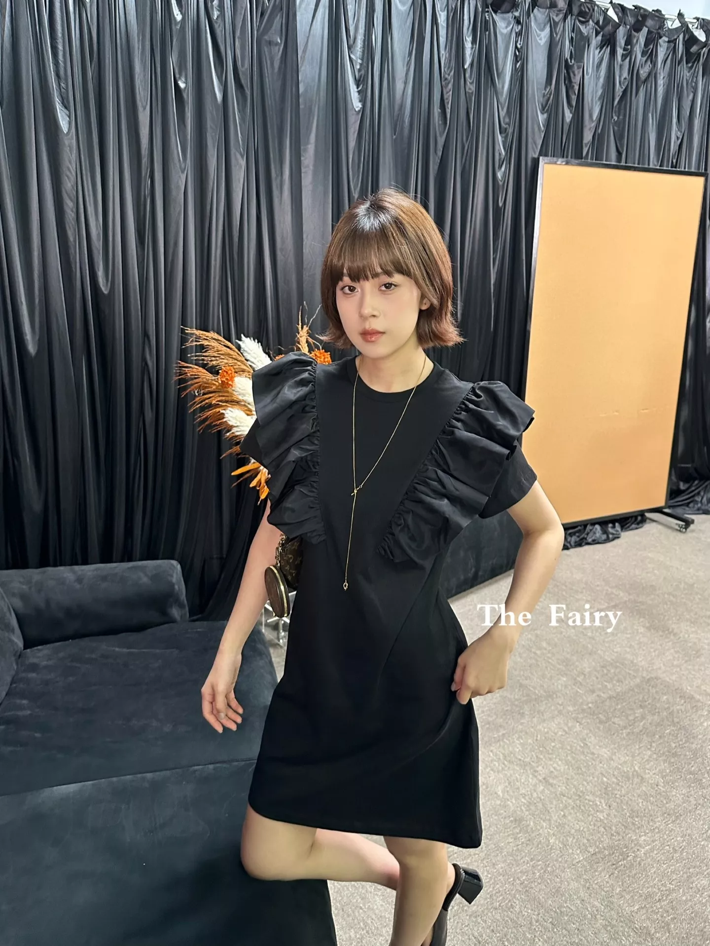 루이비통 코튼 러플 장식 원피스 상세 이미지 14
