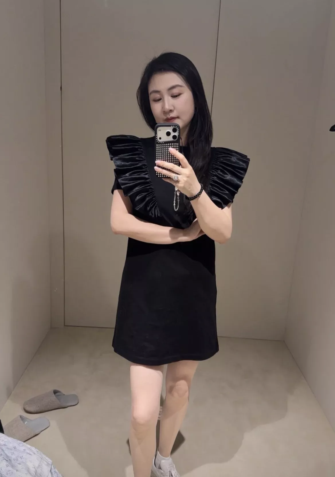 루이비통 코튼 러플 장식 원피스 상세 이미지 21