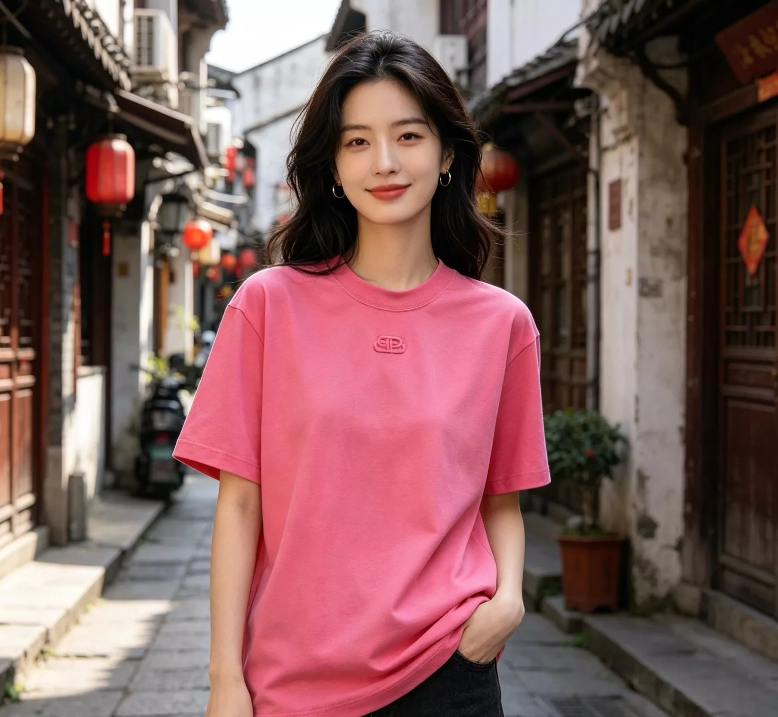 발렌시아가 락 디테일 로고 자수 반소매 상세 이미지 12