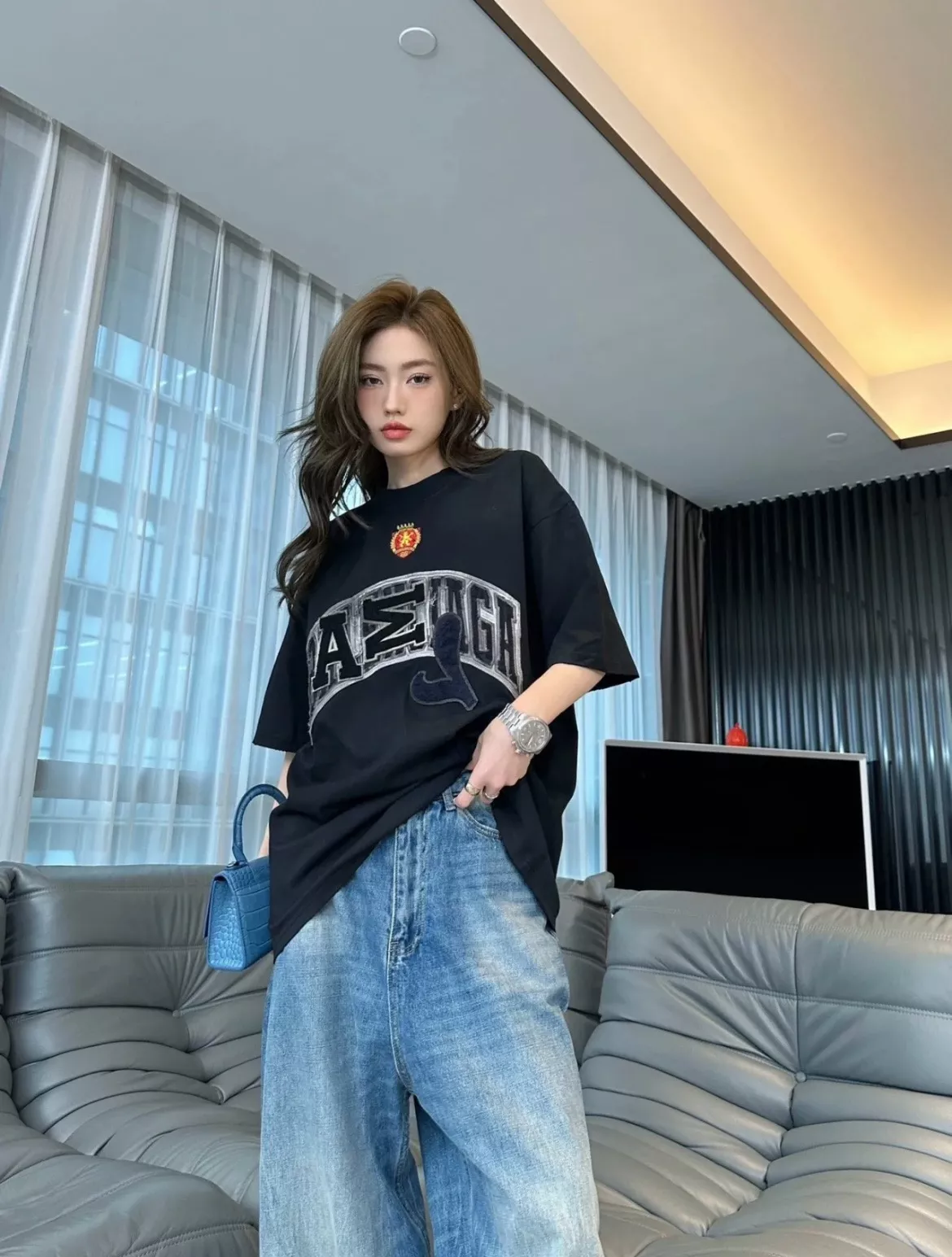 발렌시아가 맨체스터 유나이티드 콜라보 워시드 반팔 상세 이미지 11