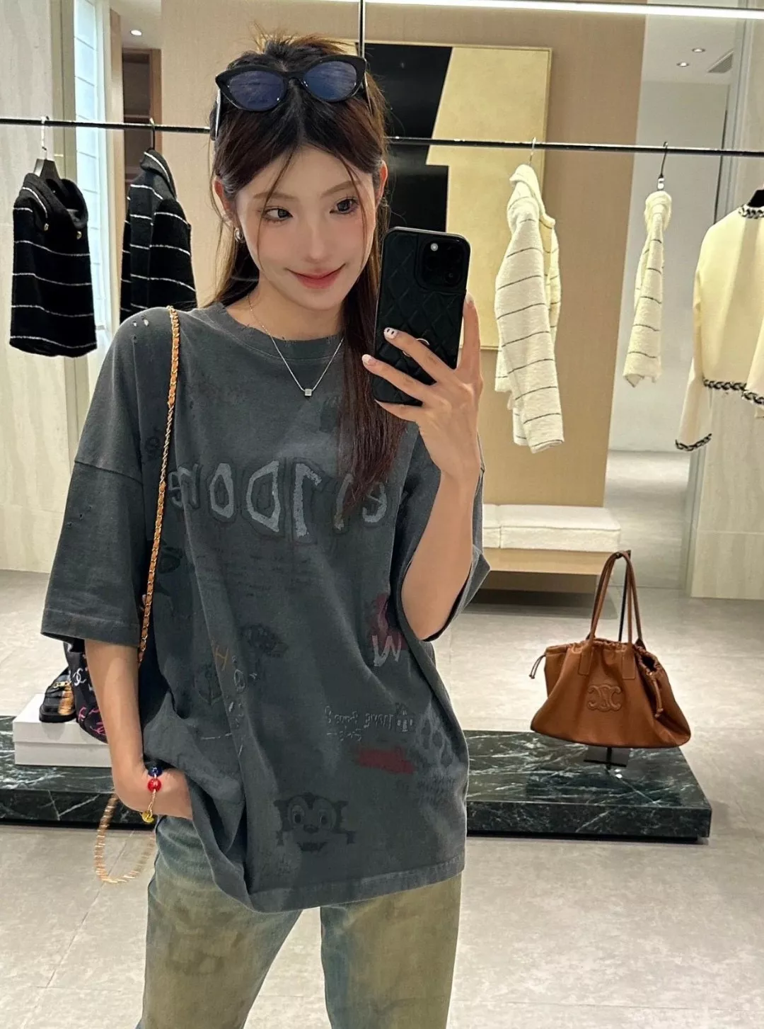 웰던 컬러 그래피티 핸드페인팅 프린트 반소매 상세 이미지 11