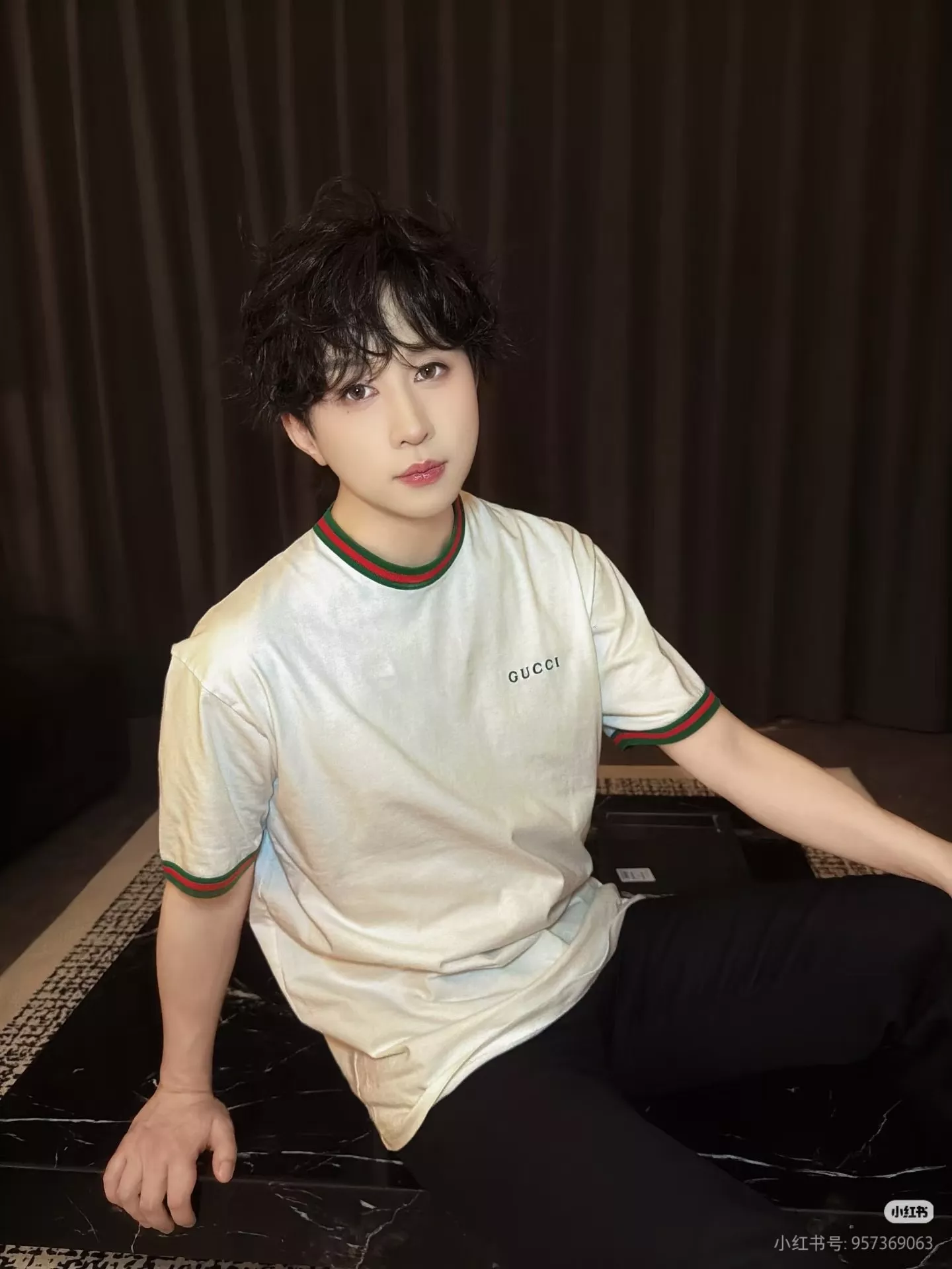 구찌 레터 자수 배색 반소매 티셔츠 상세 이미지 19