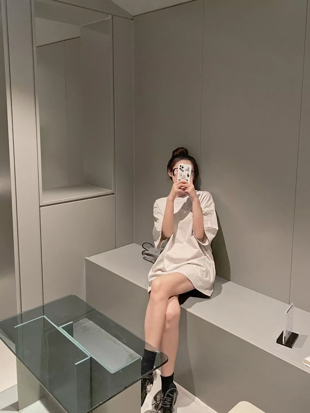 발렌시아가 전후면 레터링 프린트 반소매 상세 이미지 12