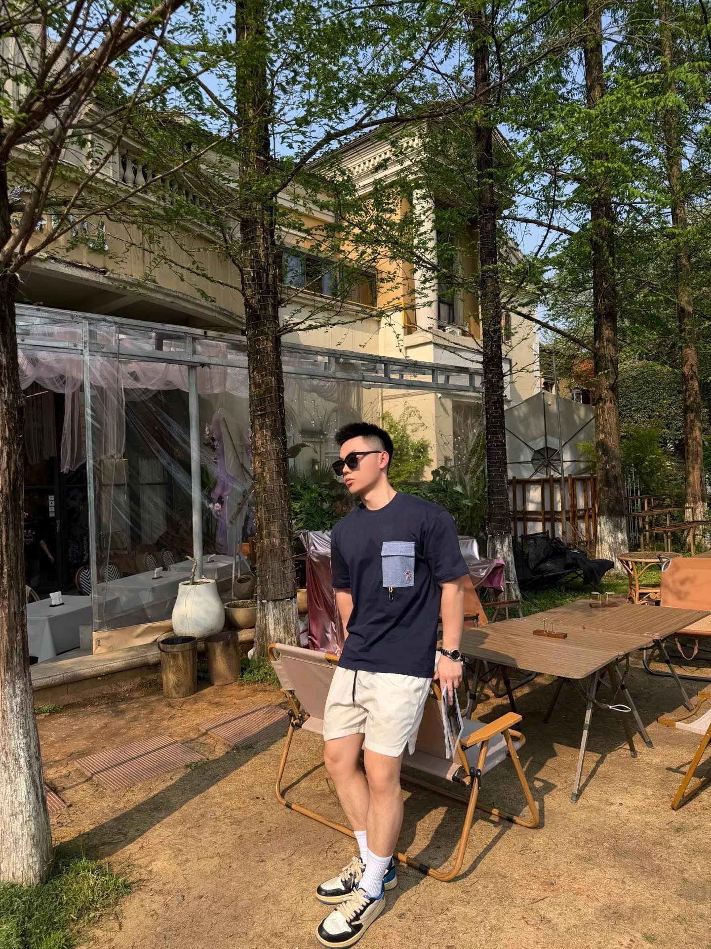 몽클레어 로고 패치 포켓 반소매 티셔츠 상세 이미지 12