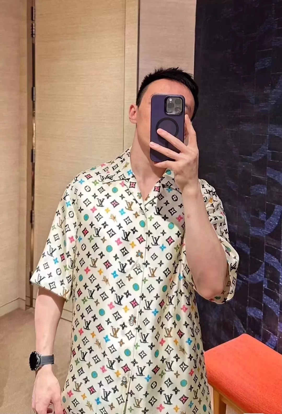 루이비통 협업 프린트 실크 쇼츠 상세 이미지 11