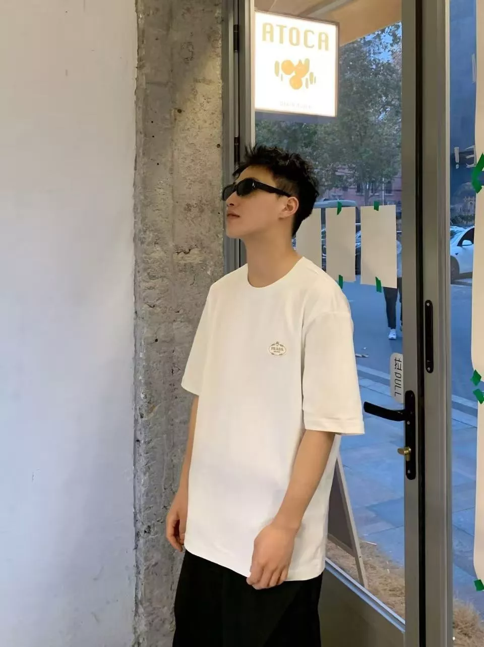 프라다 가슴 자수 패치 로고 반팔 상세 이미지 12