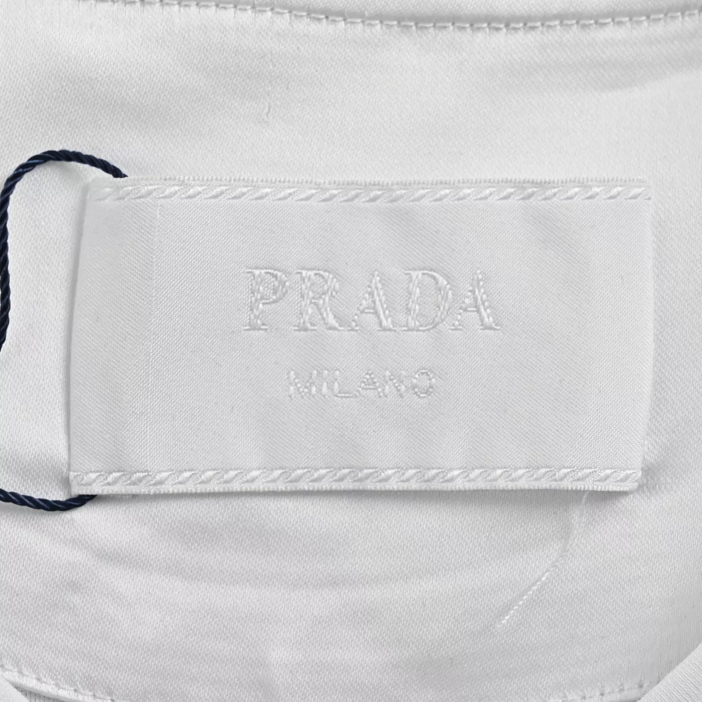 프라다 가슴 자수 패치 로고 반팔 상세 이미지 5