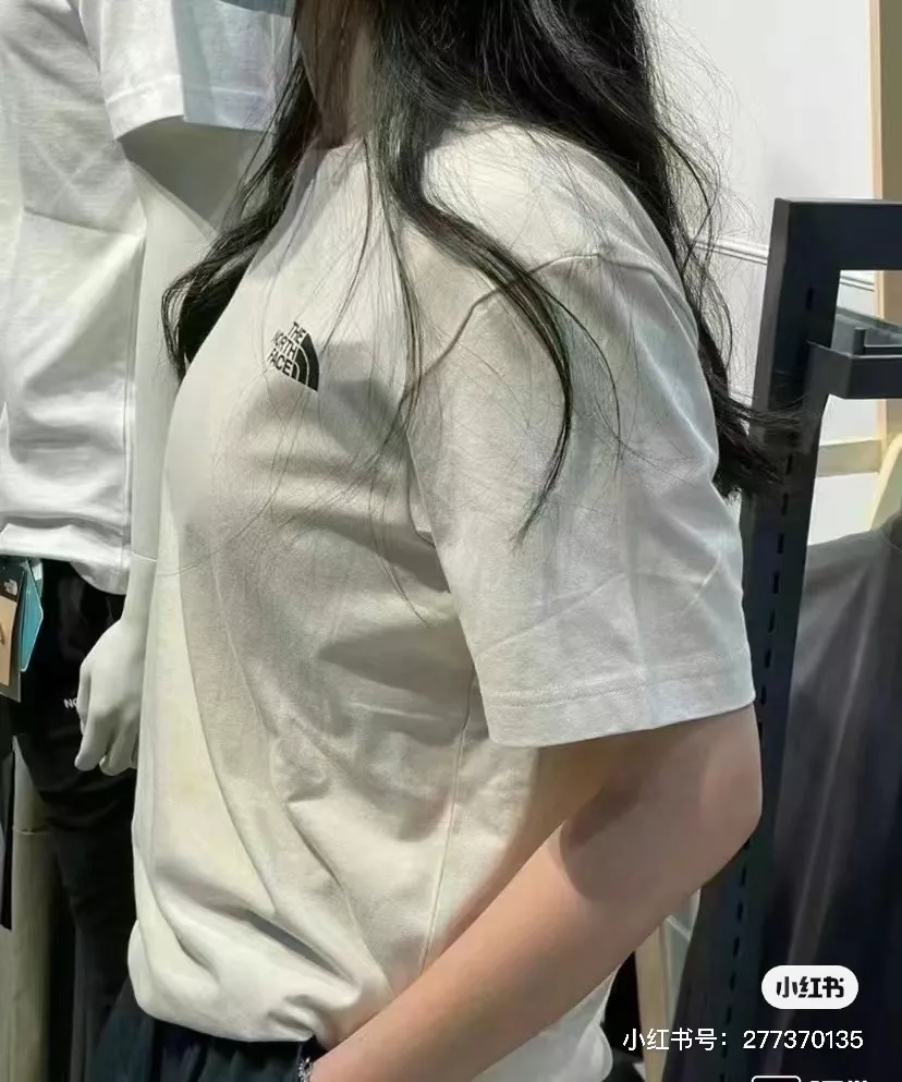 노스페이스 클래식 로고 프린트 반소매 상세 이미지 18