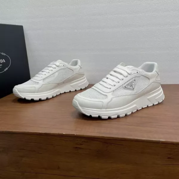 프라다 프락스 2.0 캐주얼 운동화