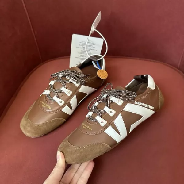 루이비통 발레 무드 스니커즈