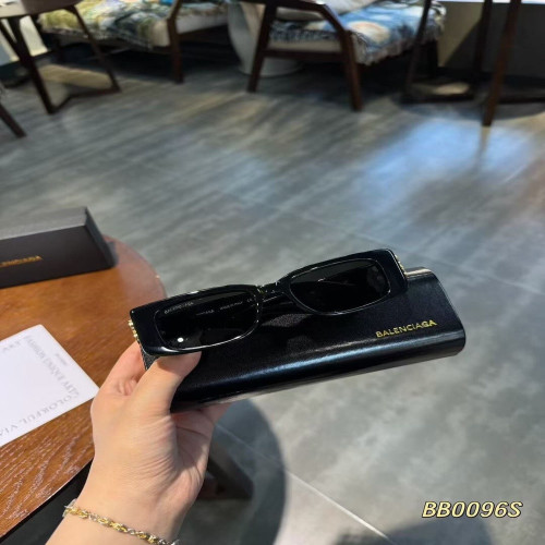 발렌시아가 슬림 직사각 선글라스