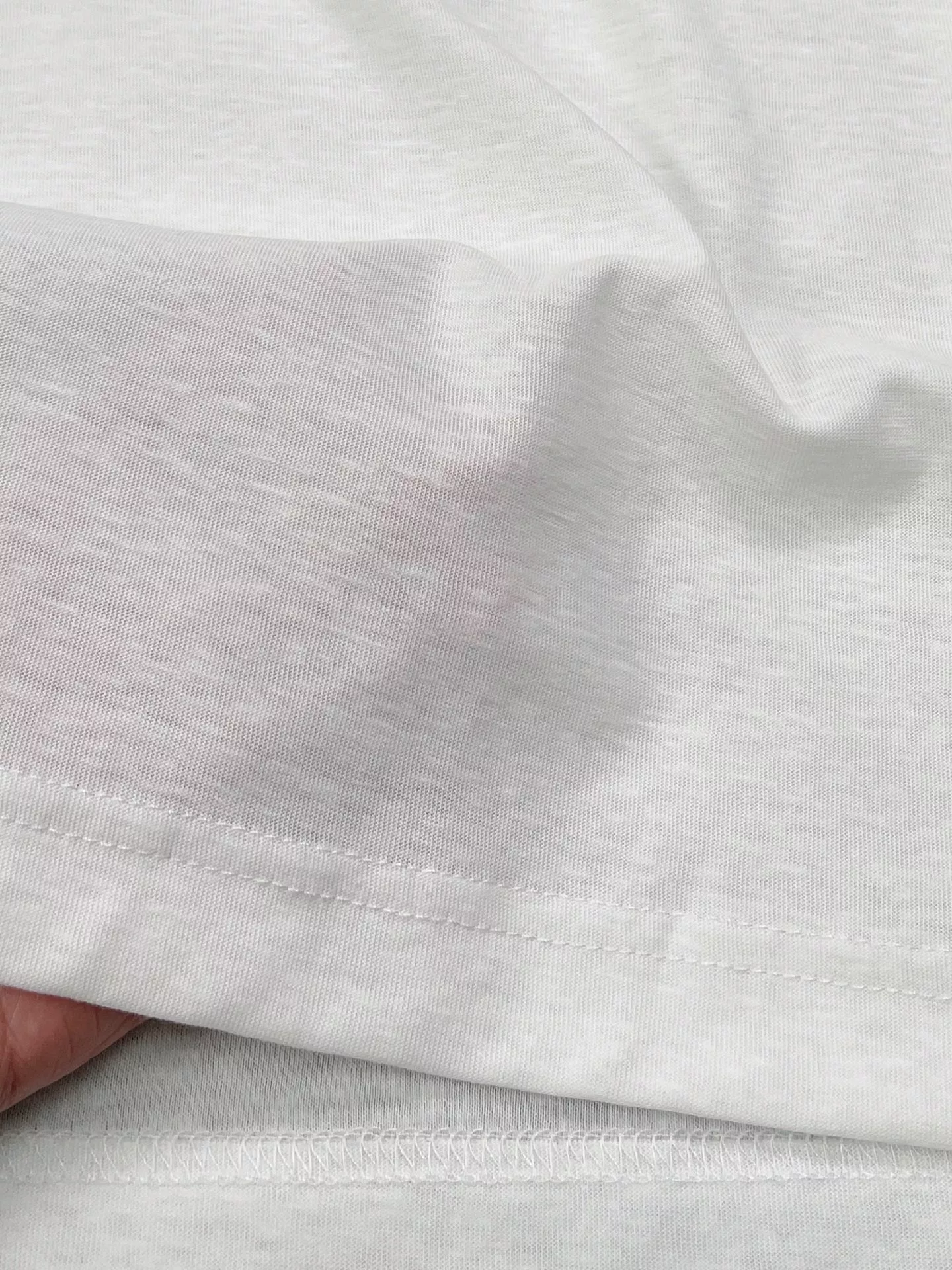 아크네스튜디오 로고 포켓 반소매 티셔츠 상세 이미지 22