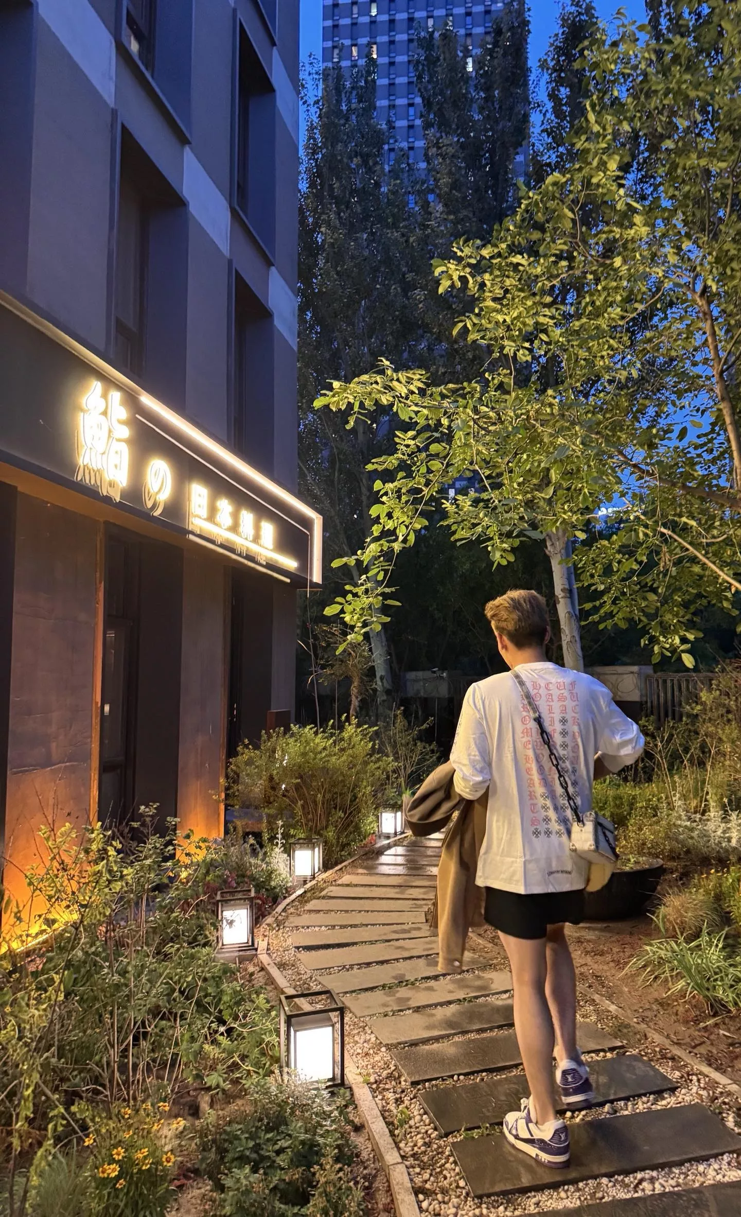 크롬하츠 범문자 레터링 프린트 반소매 티셔츠 상세 이미지 30