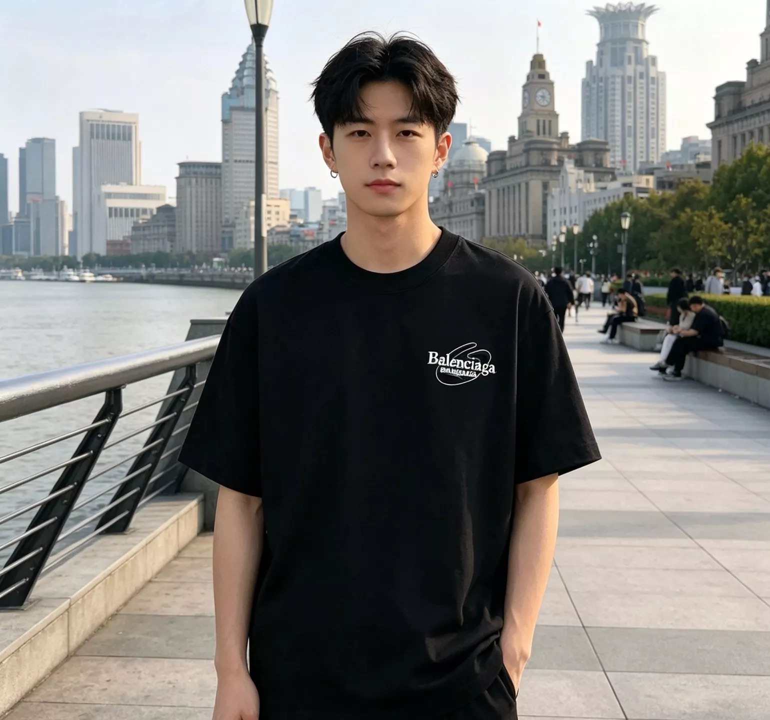 발렌시아가 버닝 디스트로이드 패치 자수 반소매 상세 이미지 13
