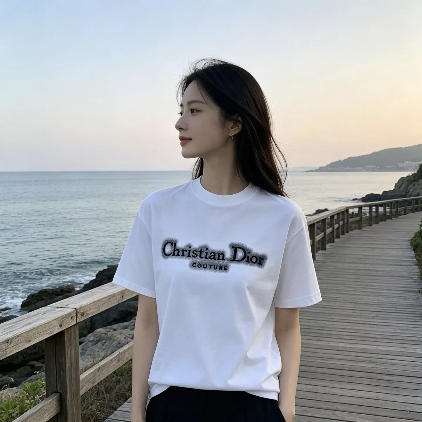디올 렌더링 레터 자수 반소매 상세 이미지 13