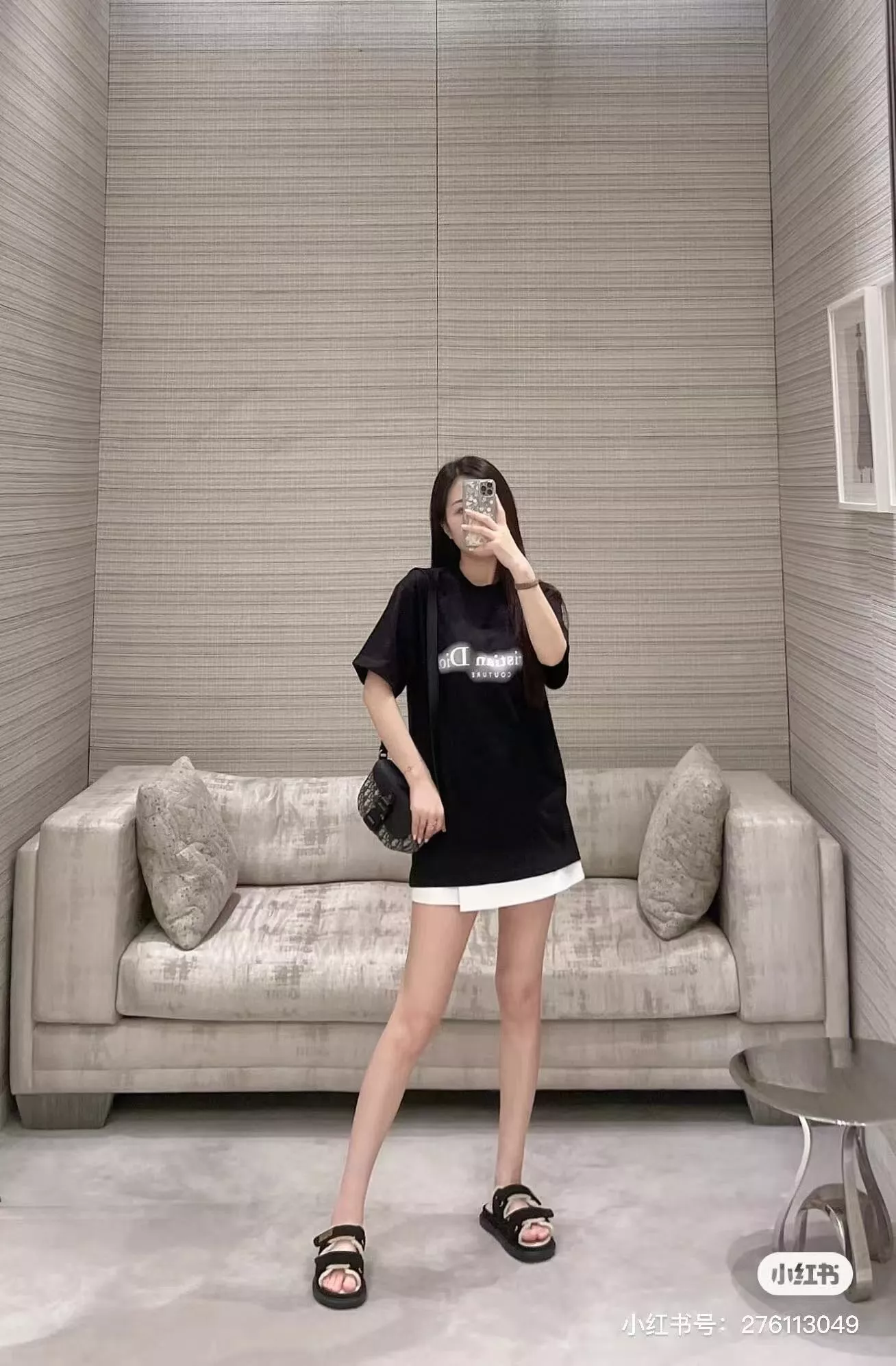 디올 렌더링 레터 자수 반소매 상세 이미지 15