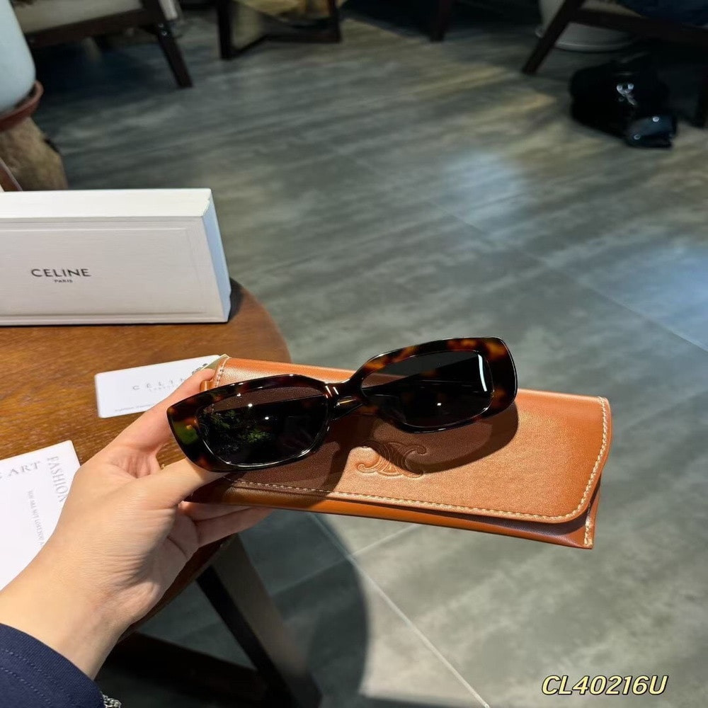 셀린느 레오파드 패턴 선글라스