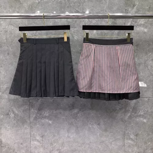톰브라운 플리츠 안감 스커트