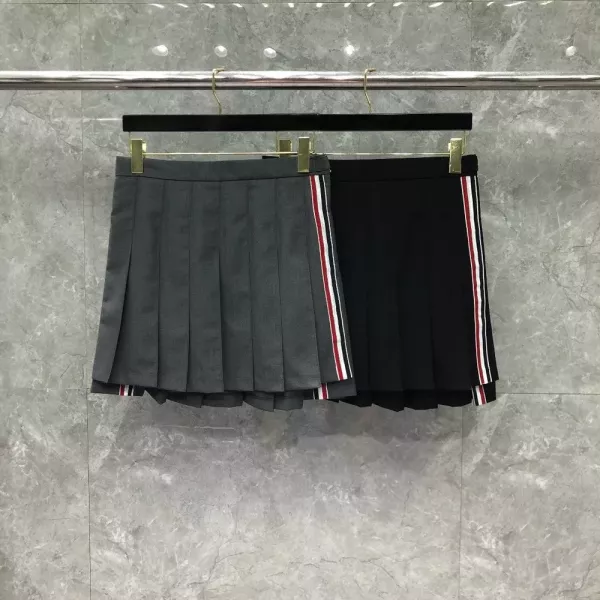 톰브라운 플리츠 밴드 포인트 스커트