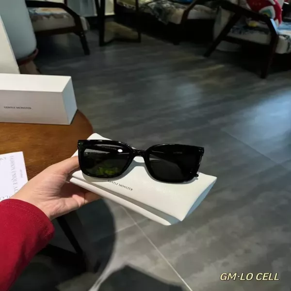 젠틀몬스터 로셀 캣아이 선글라스
