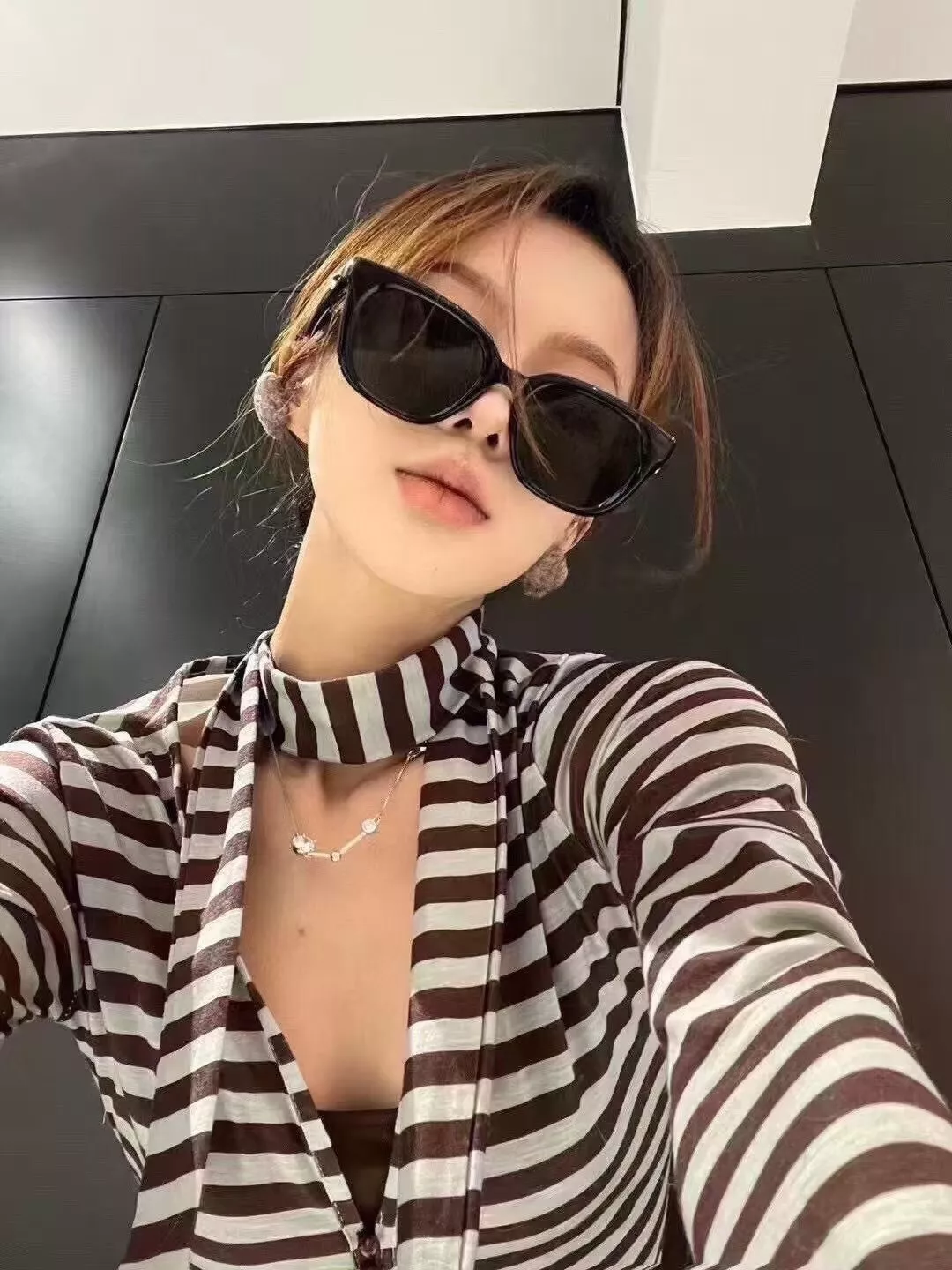 젠틀몬스터 볼드 시리즈 빌리 선글라스 상세 이미지 10