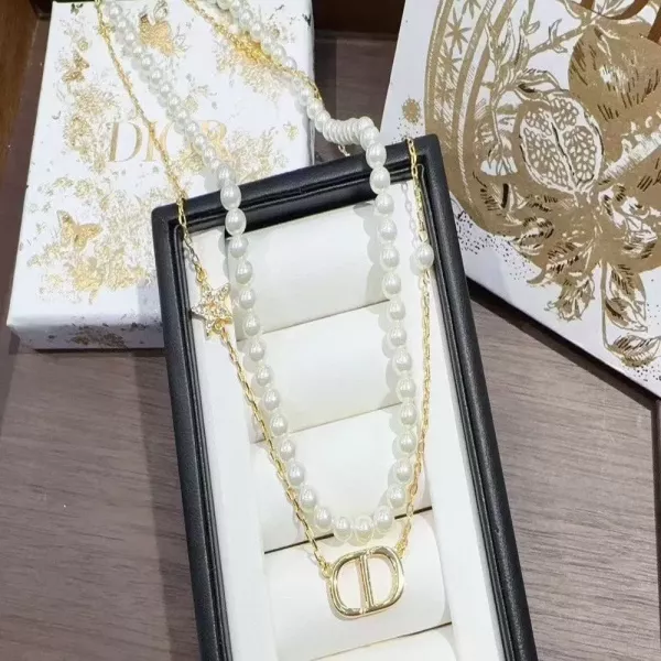 디올 진주 레이어드 네크리스