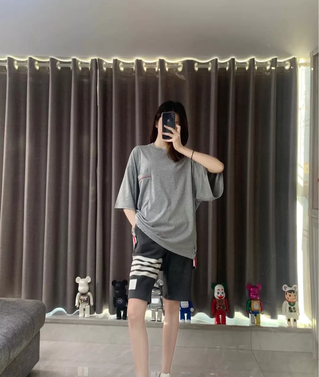 톰브라운 클래식 사선 스트라이프 쇼츠 상세 이미지 10