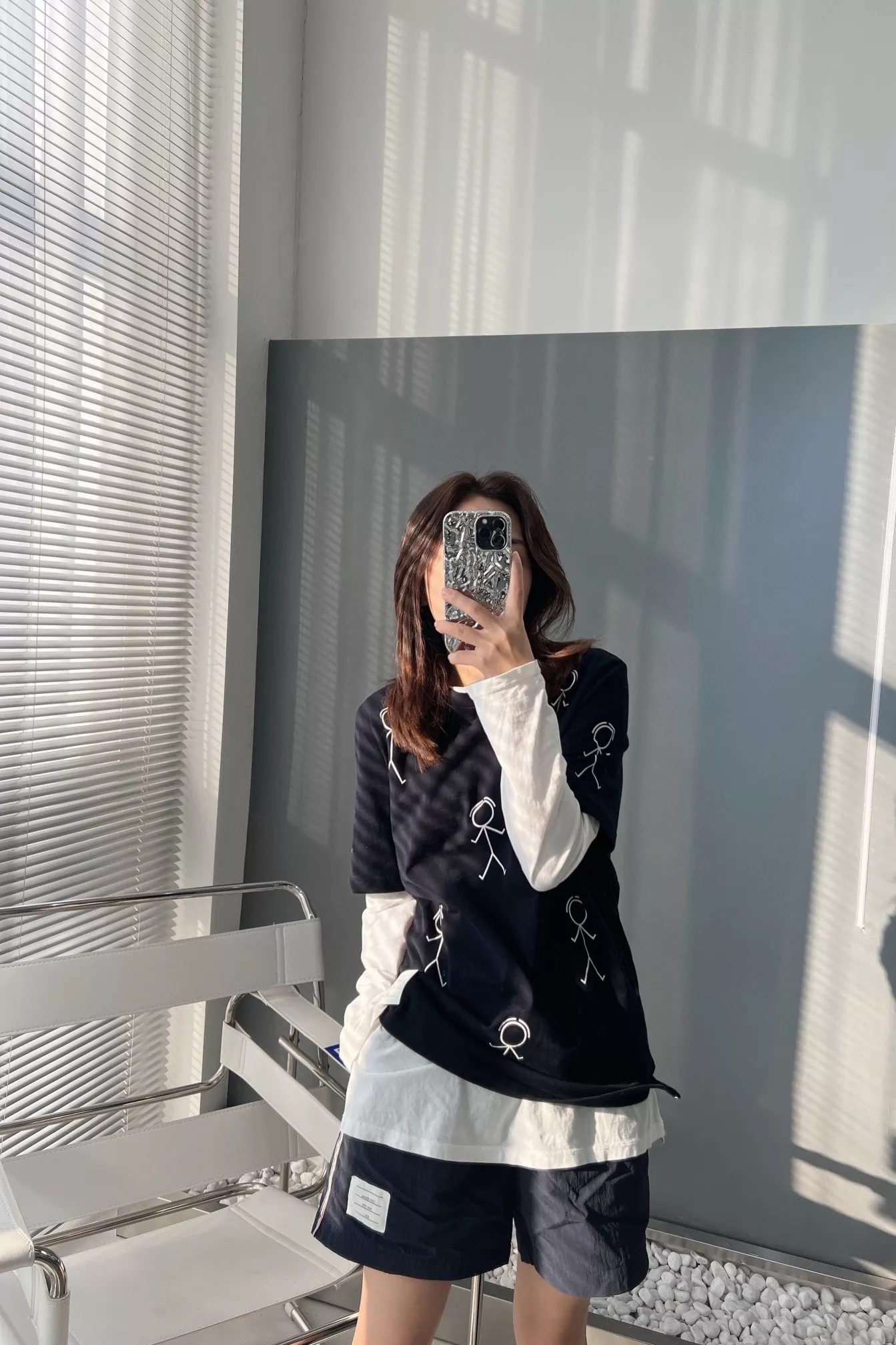 톰브라운 파이어맨 프린팅 반소매 티셔츠 상세 이미지 32