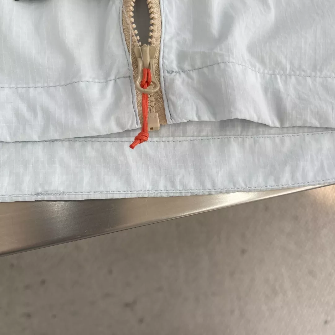 아크테릭스 경량 후드 바람막이 재킷 상세 이미지 6