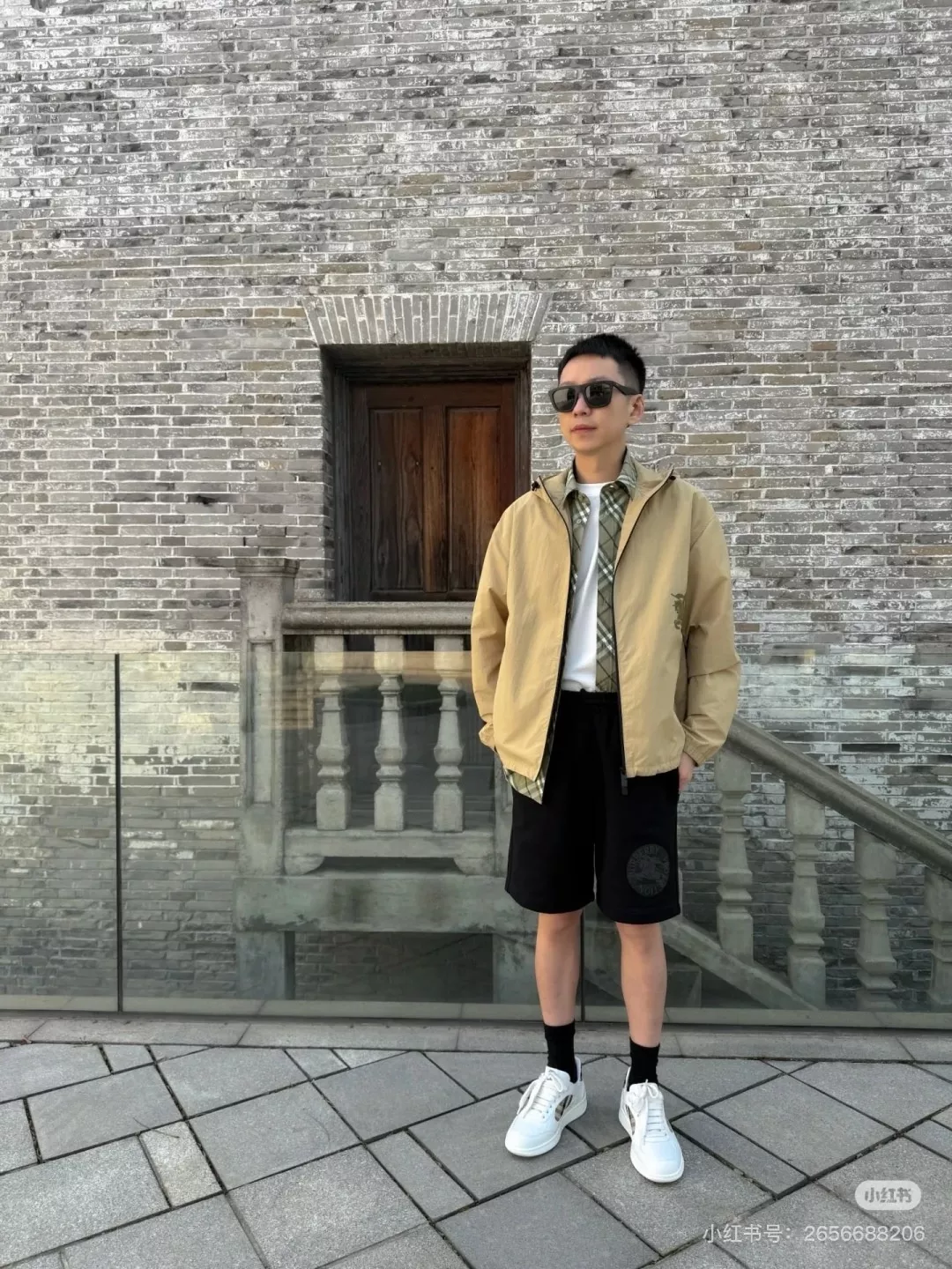 버버리 로고 프린트 코튼 쇼트 팬츠 상세 이미지 23