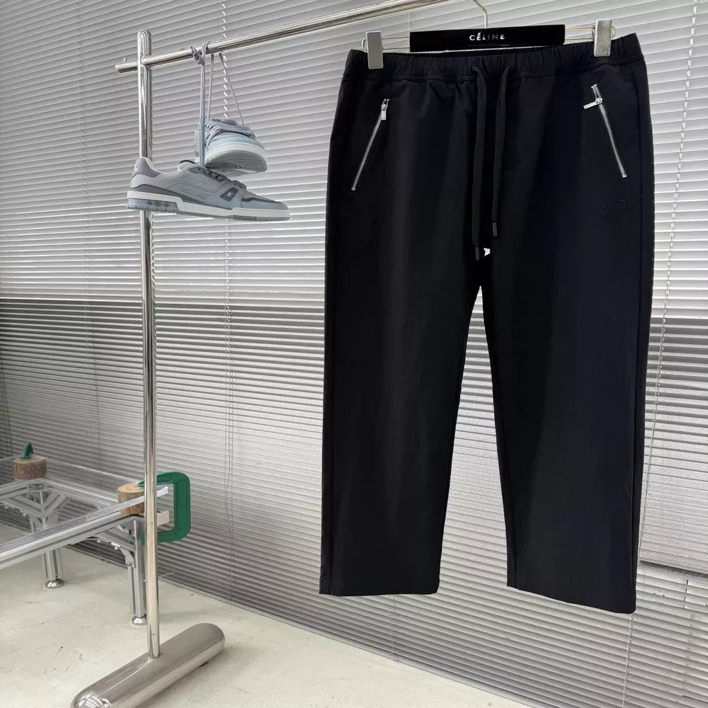 디올 자수 포인트 기능성 아웃도어 팬츠