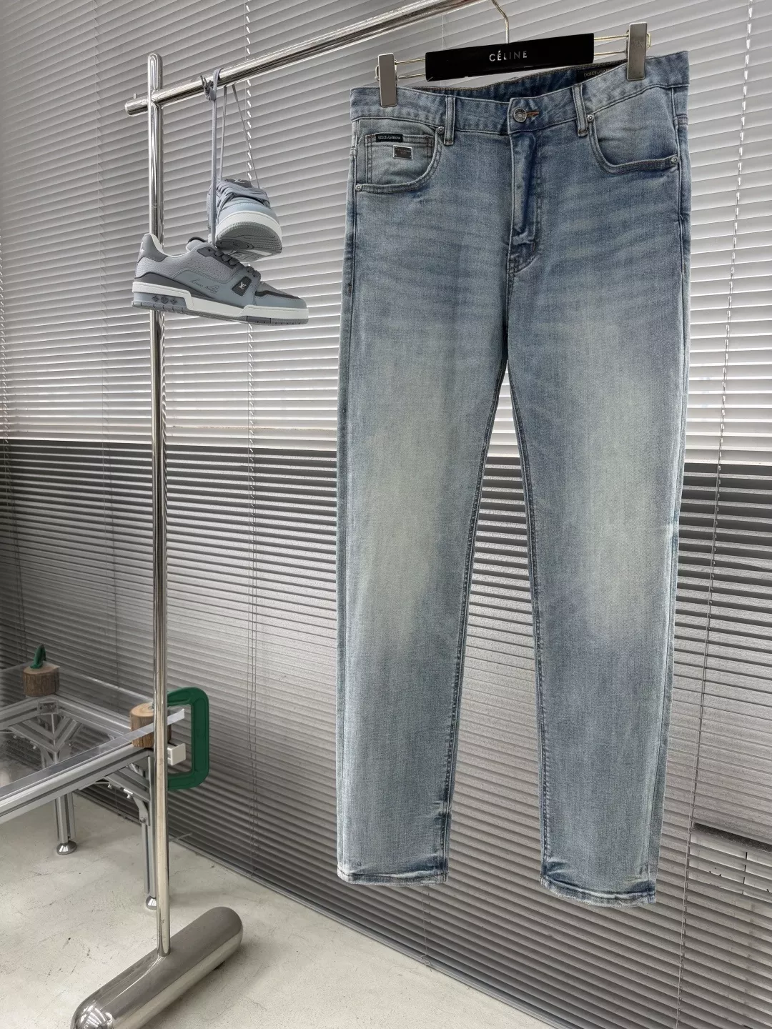 돌체앤가바나 워싱 프린팅 데님 팬츠 상세 이미지 2