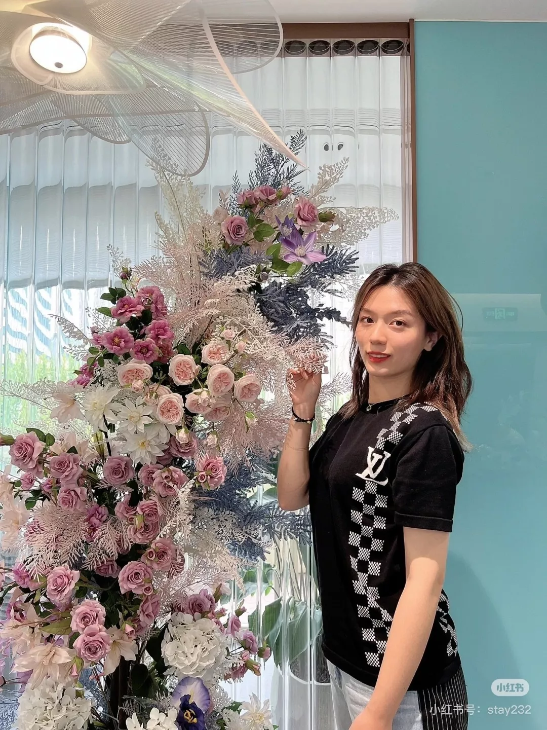 루이비통 레이싱 체크 포인트 반소매 티셔츠 상세 이미지 10