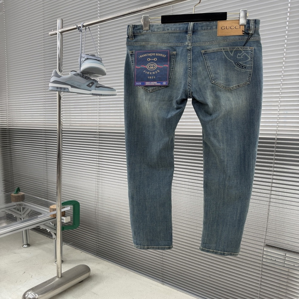 구찌 블루 워싱 코튼 데님 팬츠
