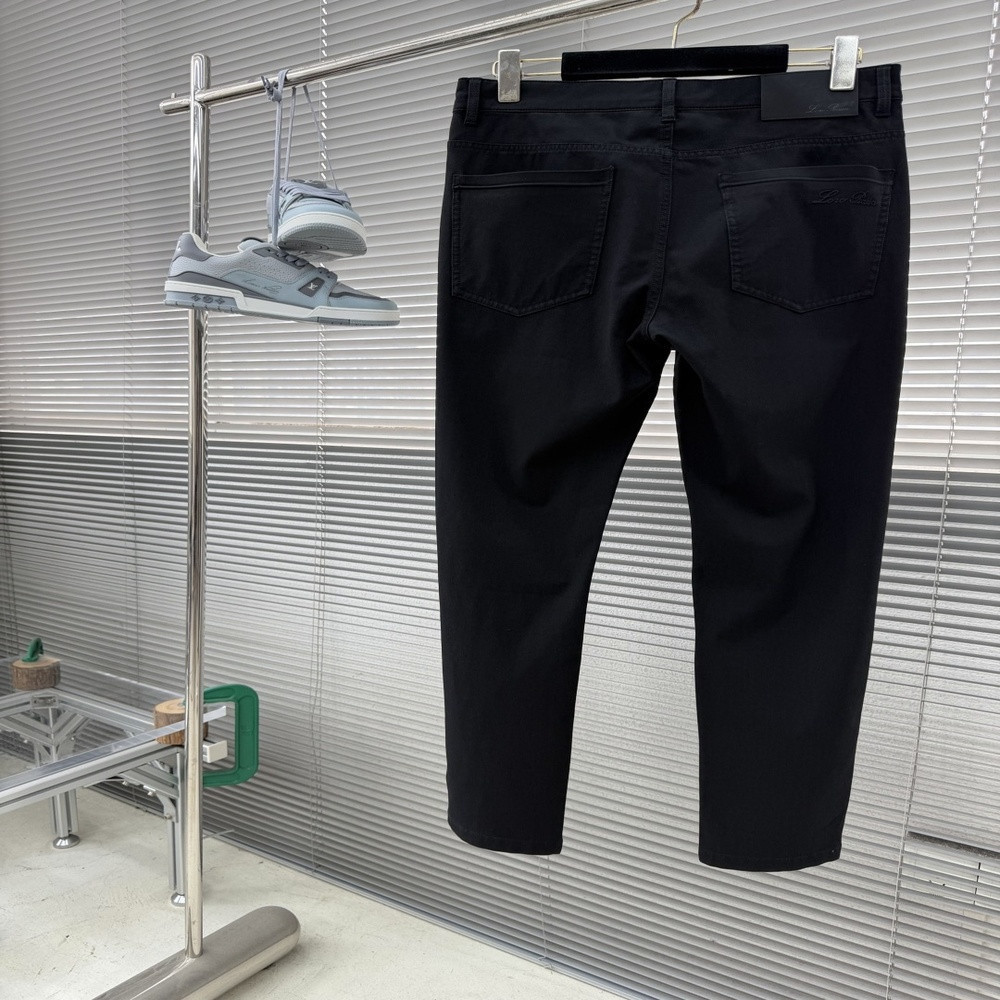 로로피아나 블랙 데님 팬츠