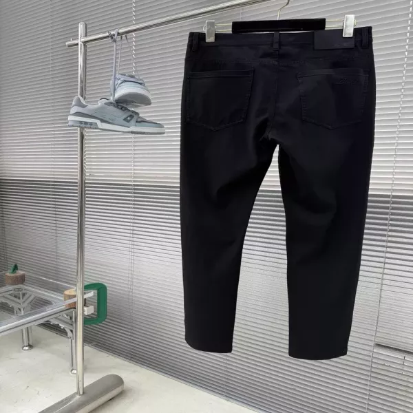 로로피아나 블랙 데님 팬츠