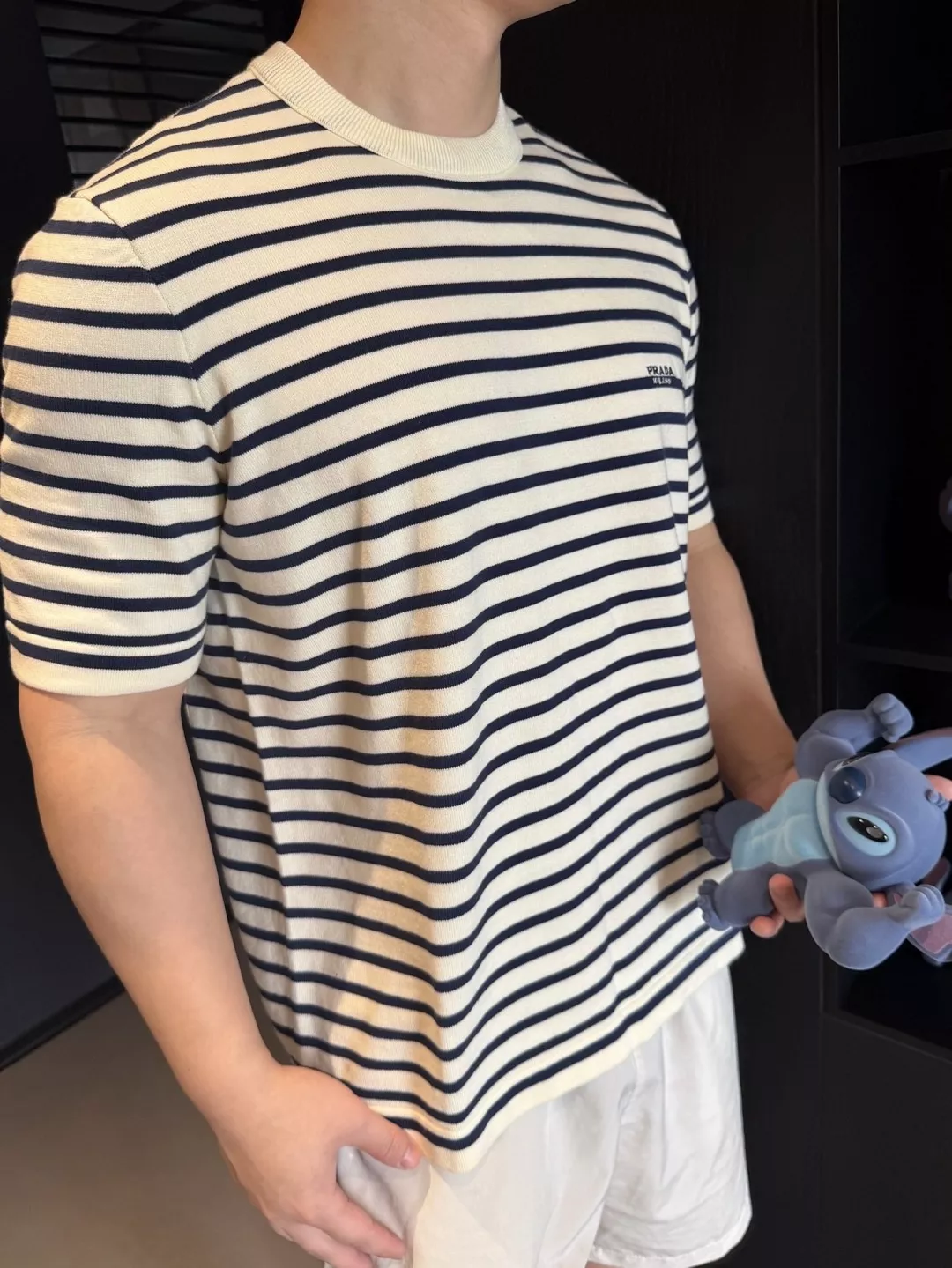 프라다 스트라이프 라운드넥 니트 티셔츠 상세 이미지 22