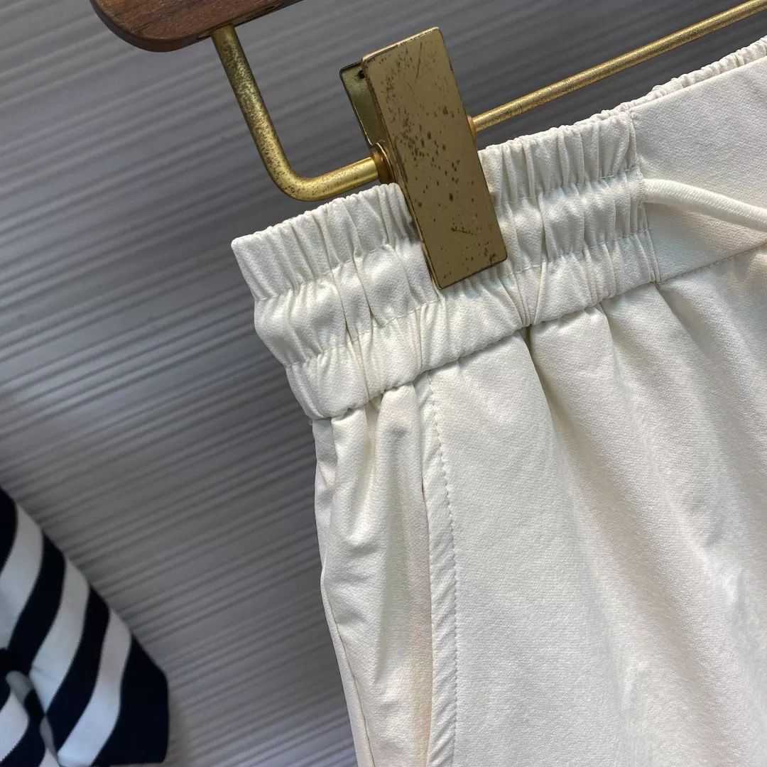 브루넬로쿠치넬리 배지 자수 드로스트링 쇼츠 상세 이미지 4